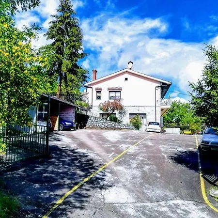 Dakota 6+2 Appartement *